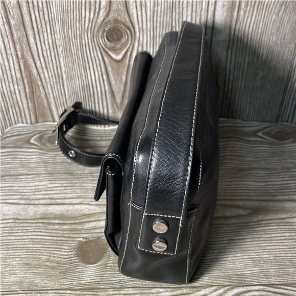 Perlina Black Leather Handbag - Picture 5 of 16